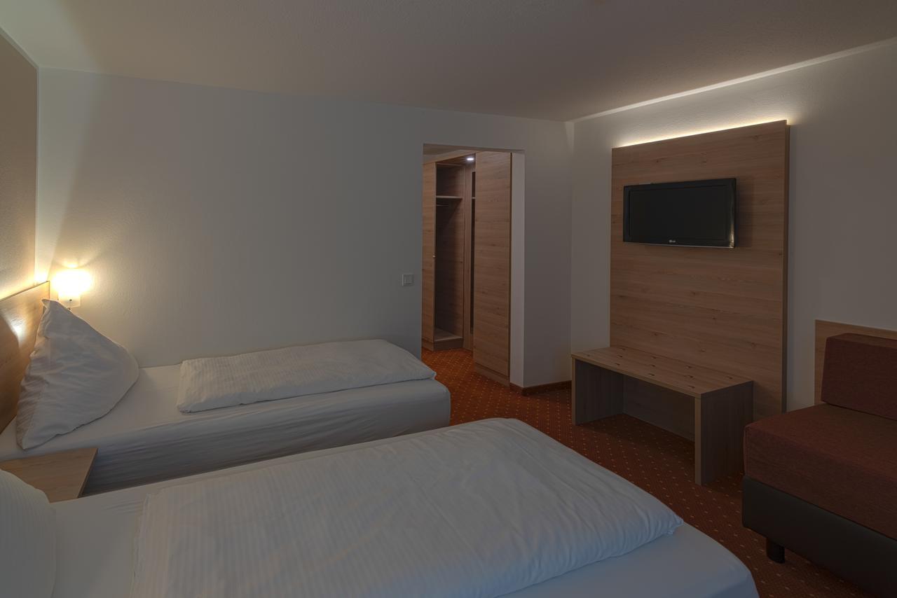 Hotel Pfefferburg Schönaich Kültér fotó